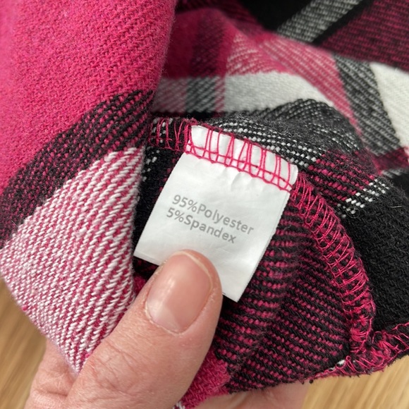 Rose Red Shacket - Picture 3 of 6